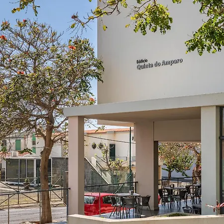 아파트 Amparo Ii By An Island