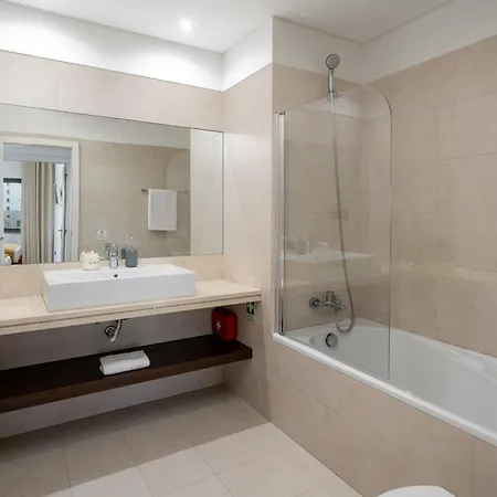 Amparo Ii By An Island *