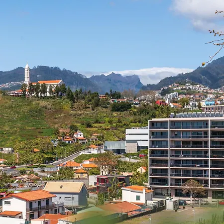 Amparo Ii By An Island Apartament Funchal (Madeira)