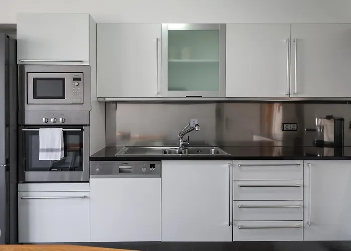 Amparo Ii By An Island דירה פונשל