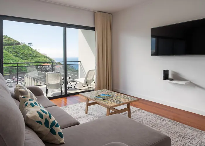 Amparo Ii By An Island דירה *