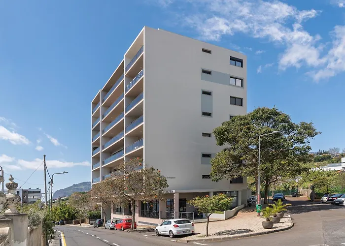 Amparo Ii By An Island דירה פונשל